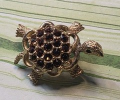 Adorable Green Eyed Turtle, Brown Rhinestone Back Goldtone Brooch