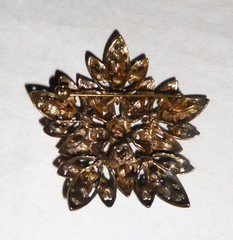 Exquisite Vintage Blue, Green & Fuschia Crystal Gold-Tone Sunburst Brooch/Pin