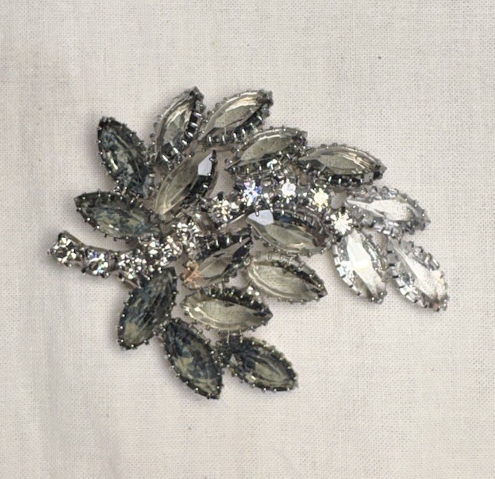 Vintage 1950s-1960s Smoky Gray AB Rhinestone Floral Spray Leaf Brooch 22g Estate