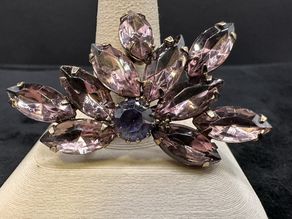 Vintage Mid Century Pink/Purple Rhinestone Brooch Dazzling Stones 2”