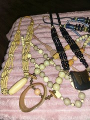 Vintage Jewelry Lot 17 Pieces #(3)