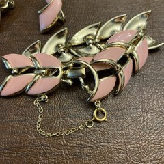 Vintage ‘Coro’ Pink & Gold tone Thermoset Bracelet and clip-on earrings