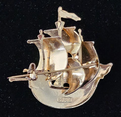 Vintage Damascene Spanish Galleon Ship Brooch Red Enamel Details Signed 1.5″