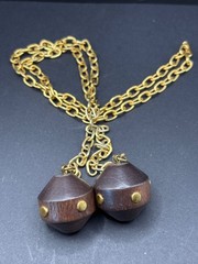 Vintage Boho / Lariat / Safari Wood & Brass Necklace w/Chunky Gold Toned Chain