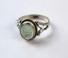 Genuine Authentic Green Prehnite 925 Sterling Silver Oval Ring US#9