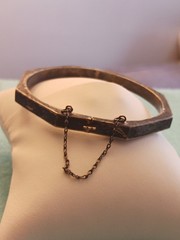 VTG 1930s Engraved Scroll Octagon Shaped Bangle Bracelet Opens W/ Chain