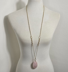 White House Black Market Gold Tone Pink Rose Quartz Pendant Necklace