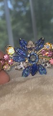 VTG DeLizza Elster Juliana Brooch Molded Givre Blue Glass Pink AB Flower Pin