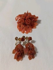 Antique Floral Carved Coral Pin And Earrings