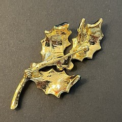 Vintage Signed AAI Holly Green Enamel Gold tone Brooch Pin 1990s