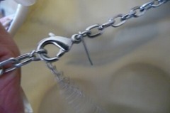 A6#214X NECKLACE SILVER TONE CHANDLIER BLACK & OFF WHITE DANGLESIGN NY
