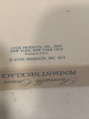 Vintage AVON 1974 Reversible Cameo Pendant Necklace,24″ Chain, Original Box