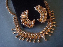 GORGEOUS Vintage SET AMBER RHINESTONES NECKLACE AND EARRINGS PRONGS PERFECT