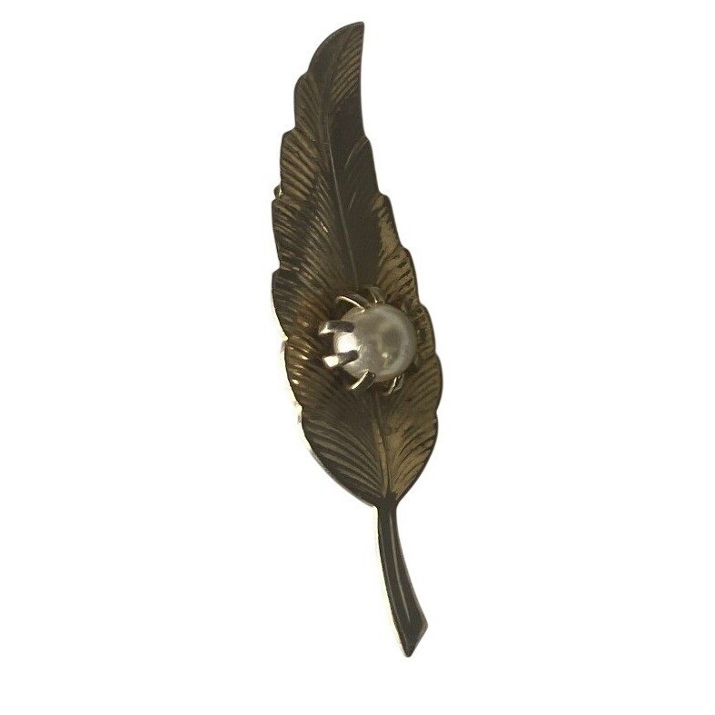 Leaf Brooch Pin with Faux Pearl Gold Tone Accent Nature Inspired 2 Inch