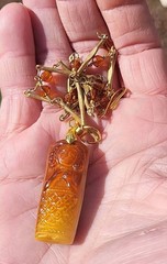 RAREST! VINTAGE EGYPTIAN LADY MUMMY SARCOPHAGUS PENDANT VTG GLASS BAR NECKLACE