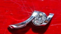 14k white gold pendant 0.33ct diamond solitaire charm 1.8gr Sirena N2785