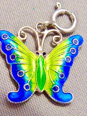 Vintage Sterling SIGNED SU YELLOW GREEN BLUE WHITE ENAMEL BUTTERFLY CHARM