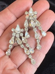 vtg clip on earrings lot +brooch