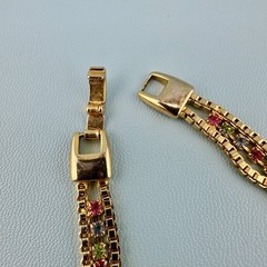 Vintage Rhinestone Bracelet Gold Tone Cup Chain Pastel Color Prong Set Stones 7″