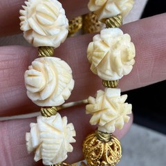 Vintage Flower Beaded Necklace Carved 32”