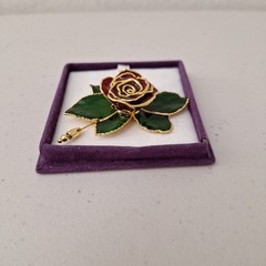 VINTAGE METAL ENAMEL ROSE FLOWER PIN BROOCH RUFFLE PETALS Rose 3″ NEW