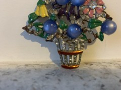 Vintage 1940’s CORO Enamel Rhinestone Blue Moonglow Flower Basket Brooch Pin
