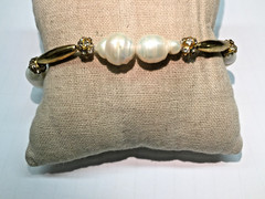 Vintage Monet Faux Pearl & Rhinestone Bracelet Gold Tone Fold Over Clasp 9″!