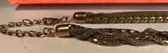 VTG 17” GOLD MESH CHAIN NECKLACE GOLD KNOTS PARTY EVERYDAY COSTUMES