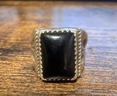 Vintage Southwestern American Sterling Silver & Onyx Ring Size 8.5 – Heavy