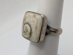Vintage Sterling Silver 925 “Shiva Eye” Shell Square Ring Size 5.75