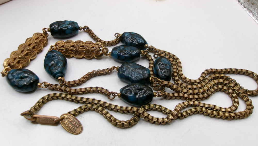 RARE SIGNED Miriam Haskell BLUE Glass BEADS Gold Tone Necklace~36 Inches Long