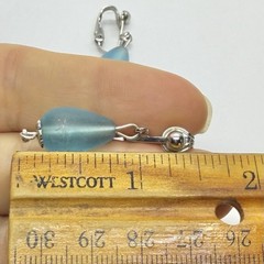 Vtg Frosted Blue Glass Teardrop Silvertone Bead Dangle Earrings Clip-on