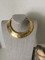 Beautiful Vintage Les Bernard Vogue Egyptian Revival Gold Plate Collar Necklace