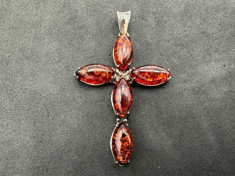 7.73g Vintage Sterling Silver 925 Orange Cross Pendant Marquise Shape M