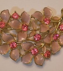 1962 Sarah Coventry Brooch Raspberry Ice •Lilac Enamel Petals Pink Stones 2-1/4″