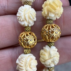 Vintage Flower Beaded Necklace Carved 32”