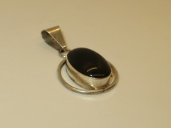 Vintage Sterling Silver and Black Onyx Pendant Unique Wire