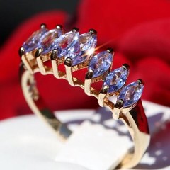 10k yellow gold ring 1.00ct tanzanite pyramid size 7 vintage handmade 2.3g N2872