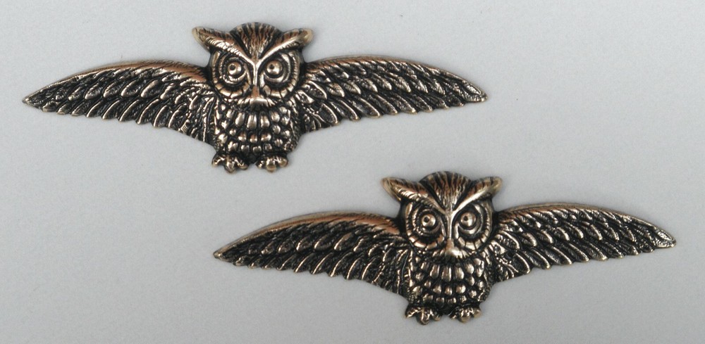#4212 SMALL ANTIQUED GOLD OWL COMPONENT – 2 Pc Lot