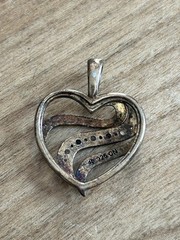 Vintage Sterling 925 silver heart shaped pendant with heart Cz Sapphires