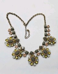 Green Flower Crystal Rhinestone Necklace Gold tone Couture 21 in