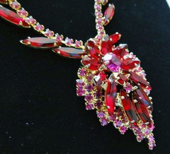 Juliana Rhinestone NECKLACE BROOCH EARRING SET Book Pcs Magenta Pink