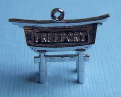 Vintage Freeport torii gate Bahamas sterling charm