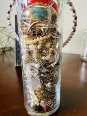 3-5+lbs VINTAGE TO NOW WEAR CRAFT FASHION Jewelry Lot 3 SARA COV NAPIER More