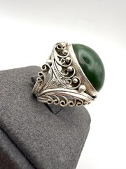 Vintage Soviet filigree ring made of nickel silver with Jade.Size-8.