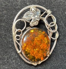 925 Sterling Silver Amber Pendant Brooch Pin|Scrollwork Leaf Frame|Cognac|#J19