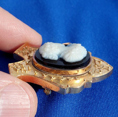 Victorian Memory Locket Brooch Antique 14K GOLD Deco HardStone Onyx Cameo Broach