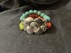 Fun Lot Of 4 Vintage/Modern Silver Tone Colorful Chunky Bracelets Acrylic Beaded
