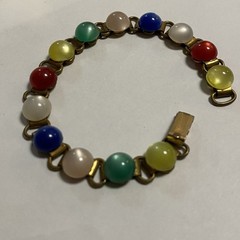 Vtg Multicolor Glass Cabochon Brass Bracelet Fold over Clasp 7.25”