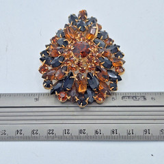 Jet Black & Topaz Orange Rhinestone Domed Brooch Gold Tone D&E? Style 2.25″